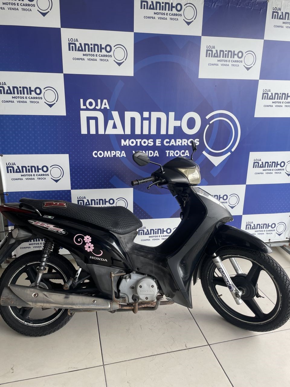 //www.autoline.com.br/moto/honda/biz-125-es-gas-aut-basico/2012/barreira-ce/24637409