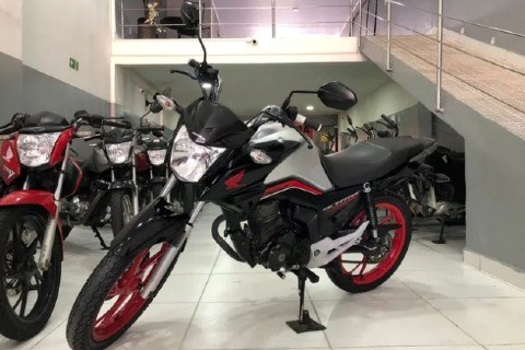 //www.autoline.com.br/moto/honda/cg-160-titan-flexone/2023/maceio-al/24127927