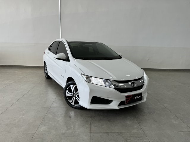 //www.autoline.com.br/carro/honda/city-15-lx-16v-flex-4p-cvt/2015/rio-claro-sp/24211290