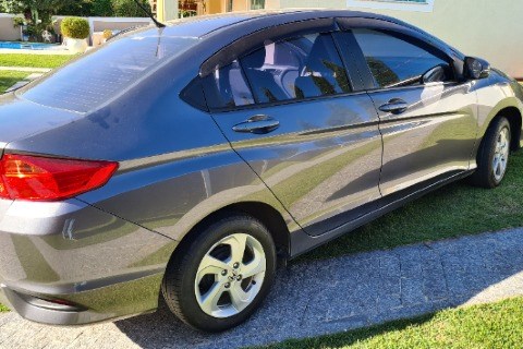 //www.autoline.com.br/carro/honda/city-15-sedan-personal-16v-flex-4p-cvt/2019/itatiba-sp/24246229