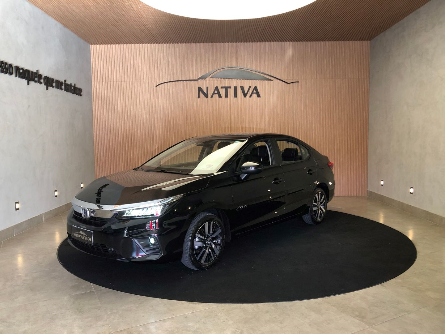 //www.autoline.com.br/carro/honda/city-15-sedan-touring-16v-flex-4p-cvt/2022/jundiai-sp/24522516
