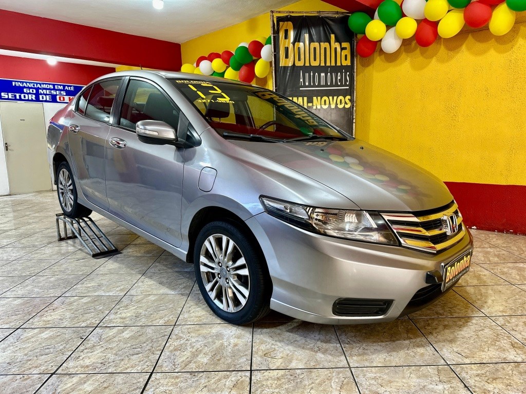 //www.autoline.com.br/carro/honda/city-15-ex-16v-flex-4p-automatico/2013/rio-de-janeiro-rj/24659609