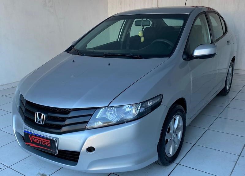 //www.autoline.com.br/carro/honda/city-15-lx-16v-flex-4p-manual/2012/sao-jose-dos-pinhais-pr/24894331