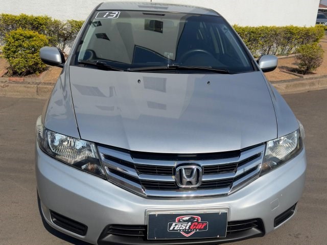 //www.autoline.com.br/carro/honda/city-15-dx-16v-flex-4p-manual/2013/rio-claro-sp/24924535