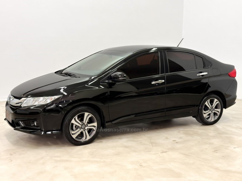 //www.autoline.com.br/carro/honda/city-15-exl-16v-flex-4p-cvt/2017/caxias-do-sul-rs/24929277