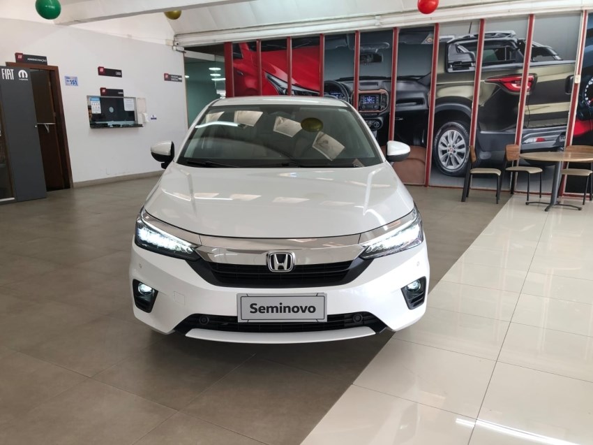 //www.autoline.com.br/carro/honda/city-15-sedan-touring-16v-flex-4p-cvt/2023/brasilia-df/25013209