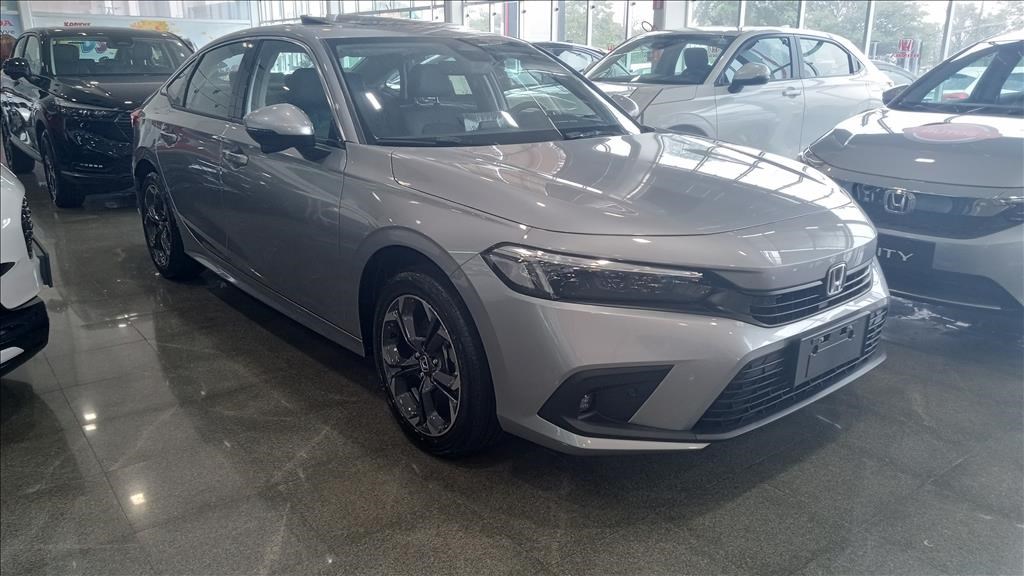 //www.autoline.com.br/carro/honda/civic-20-hibrido-touring-16v-gasolina-4p-e-cvt/2024/mogi-mirim-sp/23400316