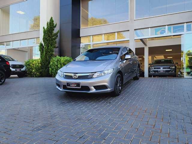 //www.autoline.com.br/carro/honda/civic-18-lxs-16v-flex-4p-manual/2015/medianeira-pr/23917779