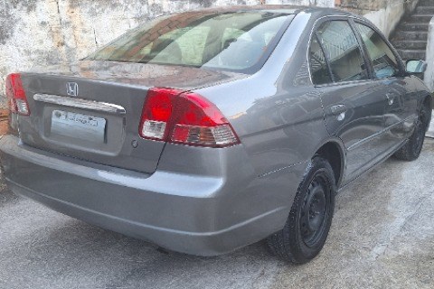//www.autoline.com.br/carro/honda/civic-17-lx-16v-gasolina-4p-automatico/2003/sao-goncalo-rj/24100888