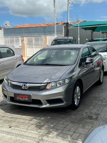 //www.autoline.com.br/carro/honda/civic-18-lxs-16v-flex-4p-automatico/2014/parnamirim-rn/24137756