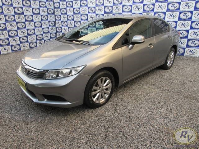 //www.autoline.com.br/carro/honda/civic-18-lxs-16v-flex-4p-automatico/2016/cacoal-ro/24140024