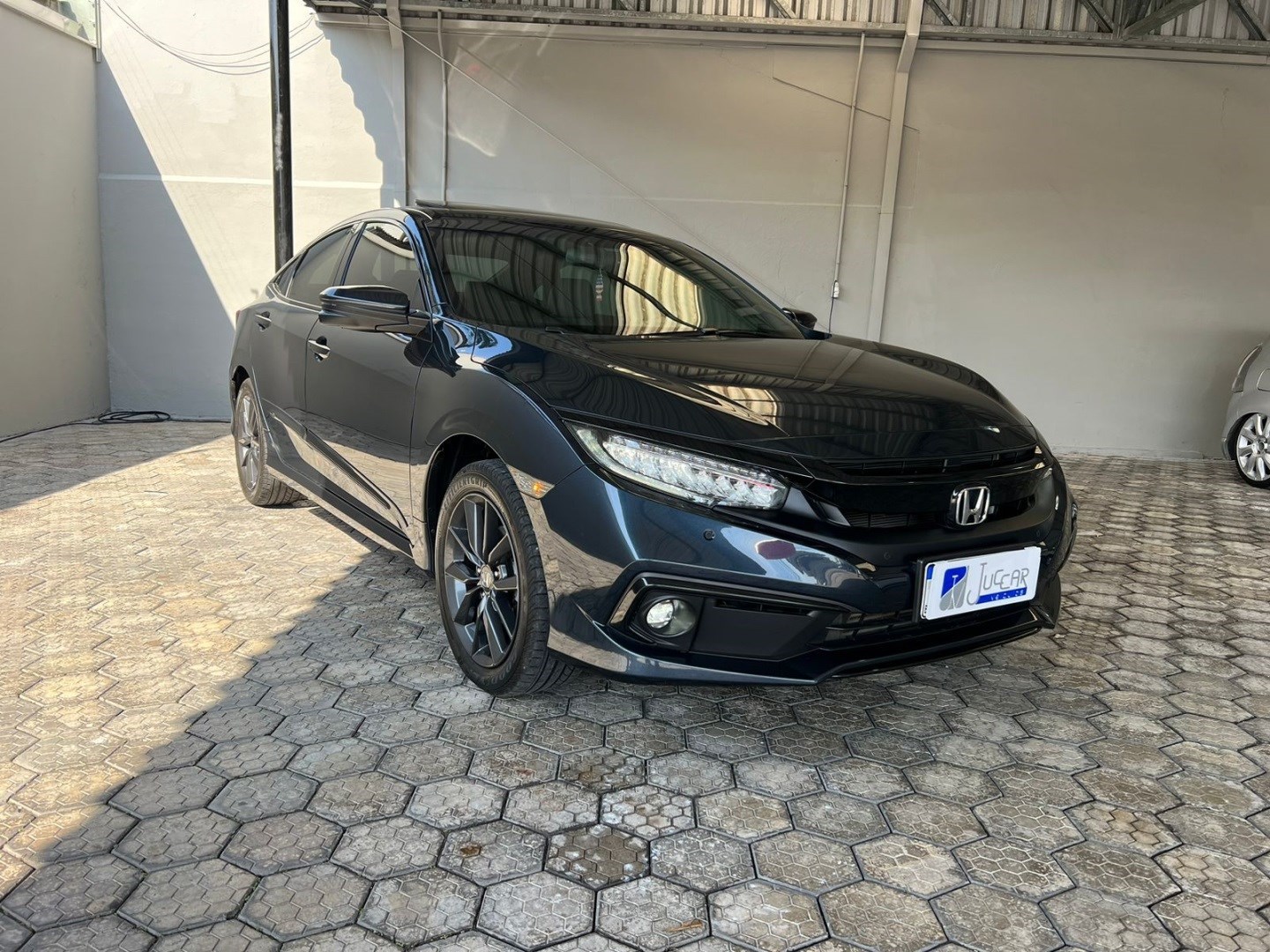 //www.autoline.com.br/carro/honda/civic-15-touring-16v-gasolina-4p-cvt/2020/joinville-sc/24375038