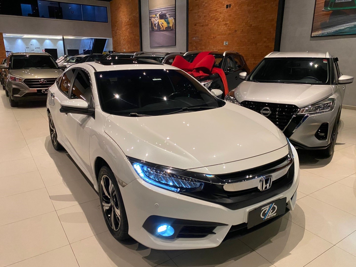 //www.autoline.com.br/carro/honda/civic-15-touring-16v-gasolina-4p-cvt/2019/santo-andre-sp/24629310
