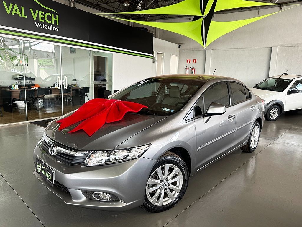 //www.autoline.com.br/carro/honda/civic-18-lxs-16v-flex-4p-automatico/2014/ribeirao-preto-sp/24868818