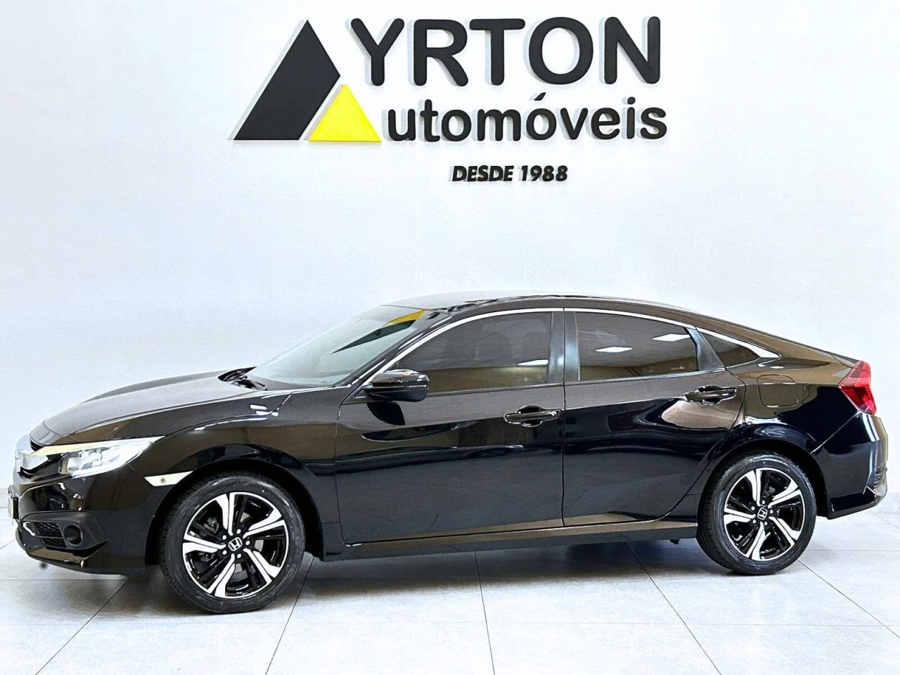 //www.autoline.com.br/carro/honda/civic-20-ex-16v-flex-4p-cvt/2017/americana-sp/24912155