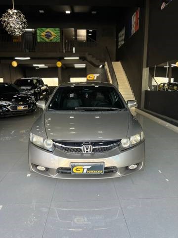 //www.autoline.com.br/carro/honda/civic-18-lxl-16v-flex-4p-automatico/2011/louveira-sp/24933538