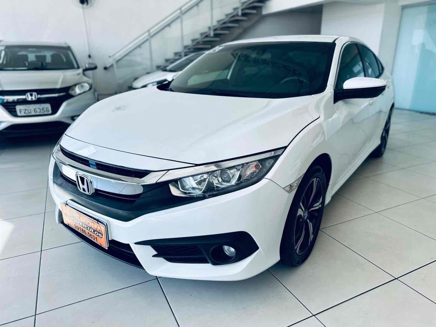 //www.autoline.com.br/carro/honda/civic-20-exl-16v-flex-4p-cvt/2017/santa-barbara-doeste-sp/24935530