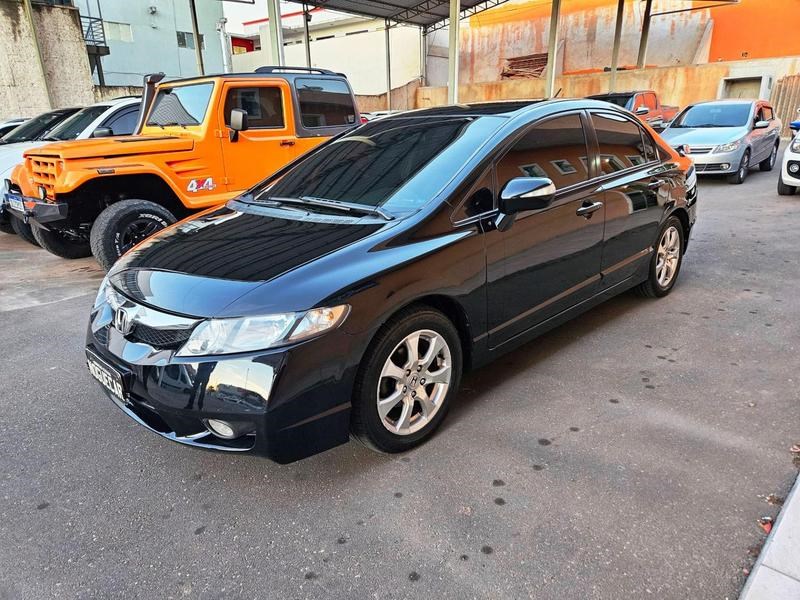 //www.autoline.com.br/carro/honda/civic-18-lxl-16v-flex-4p-automatico/2011/araucaria-pr/25007749