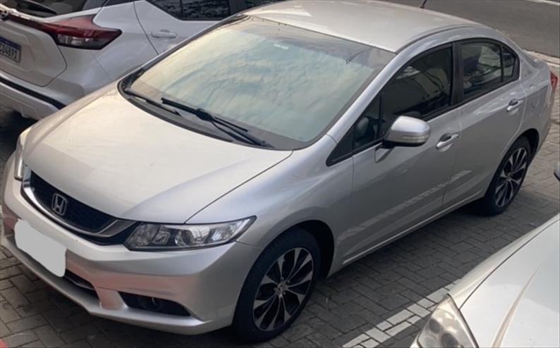 //www.autoline.com.br/carro/honda/civic-20-lxr-16v-flex-4p-automatico/2016/guarulhos-sp/25017282