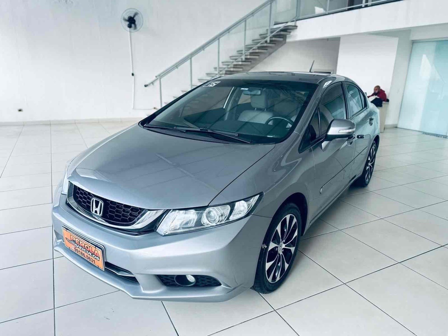//www.autoline.com.br/carro/honda/civic-20-lxr-16v-flex-4p-automatico/2016/santa-barbara-doeste-sp/25030717