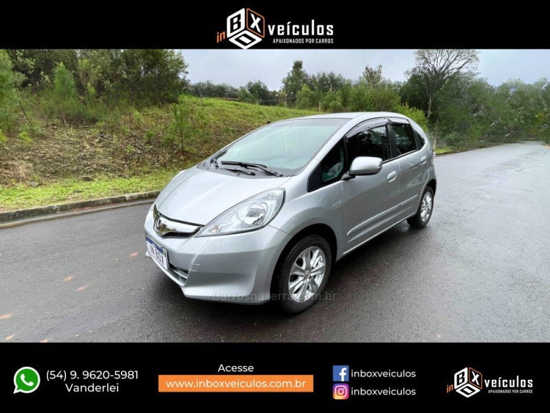 //www.autoline.com.br/carro/honda/fit-14-lx-16v-flex-4p-manual/2014/gramado-rs/23931144