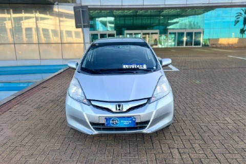 //www.autoline.com.br/carro/honda/fit-14-lx-16v-flex-4p-manual/2013/paulinia-sp/23949665
