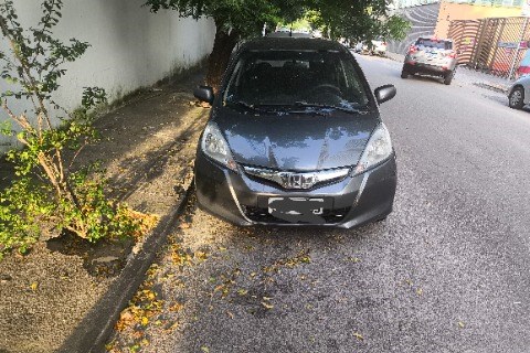 //www.autoline.com.br/carro/honda/fit-14-lx-16v-flex-4p-manual/2013/fortaleza-ce/24031096