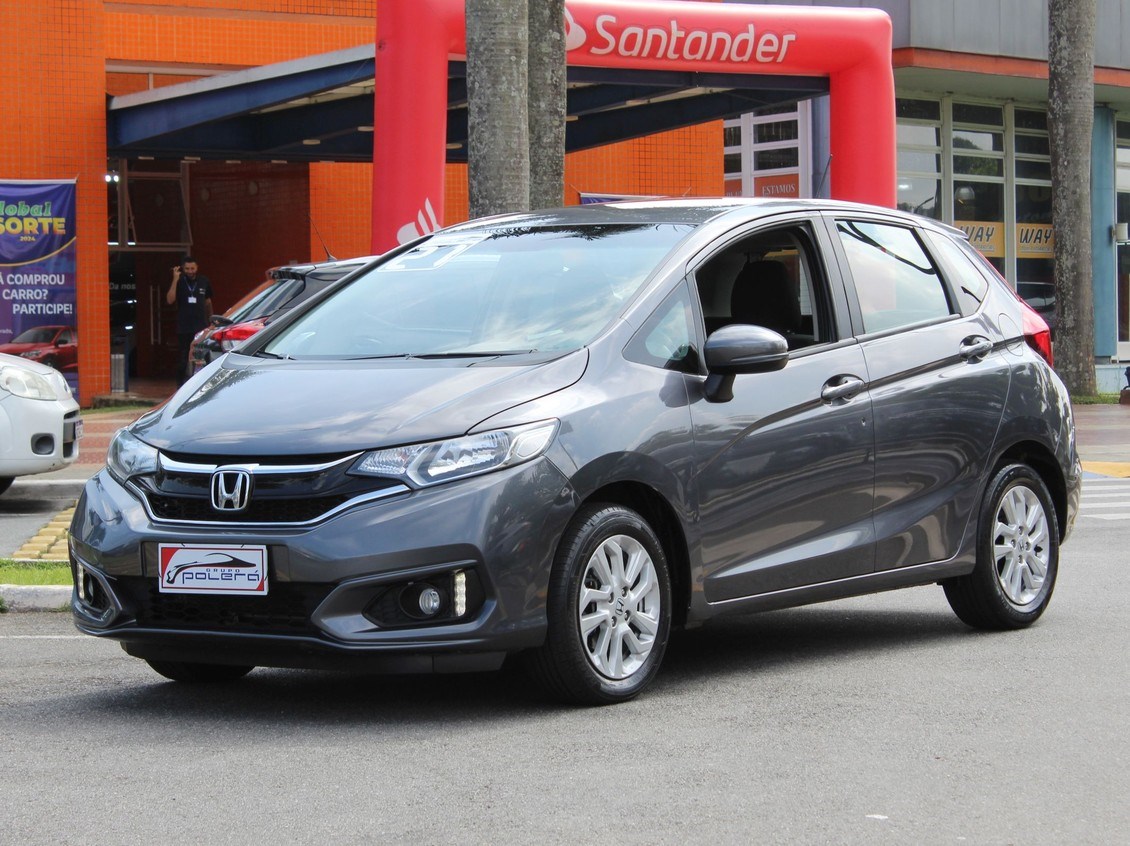 //www.autoline.com.br/carro/honda/fit-15-lx-16v-flex-4p-cvt/2021/santo-andre-sp/24225150