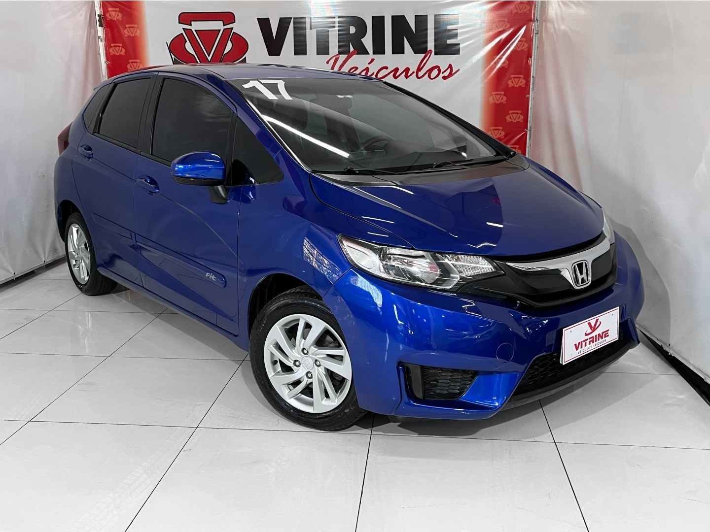 //www.autoline.com.br/carro/honda/fit-15-lx-16v-flex-4p-cvt/2017/belo-horizonte-mg/24269771