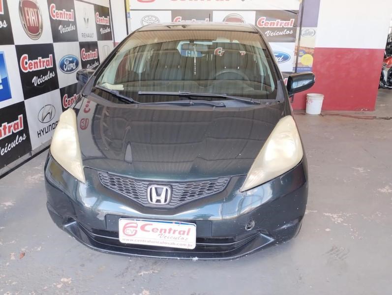 //www.autoline.com.br/carro/honda/fit-14-lxl-16v-flex-4p-automatico/2009/agua-boa-mt/24393431