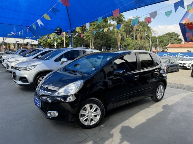 //www.autoline.com.br/carro/honda/fit-14-lx-16v-flex-4p-manual/2014/indaiatuba-sp/24413998