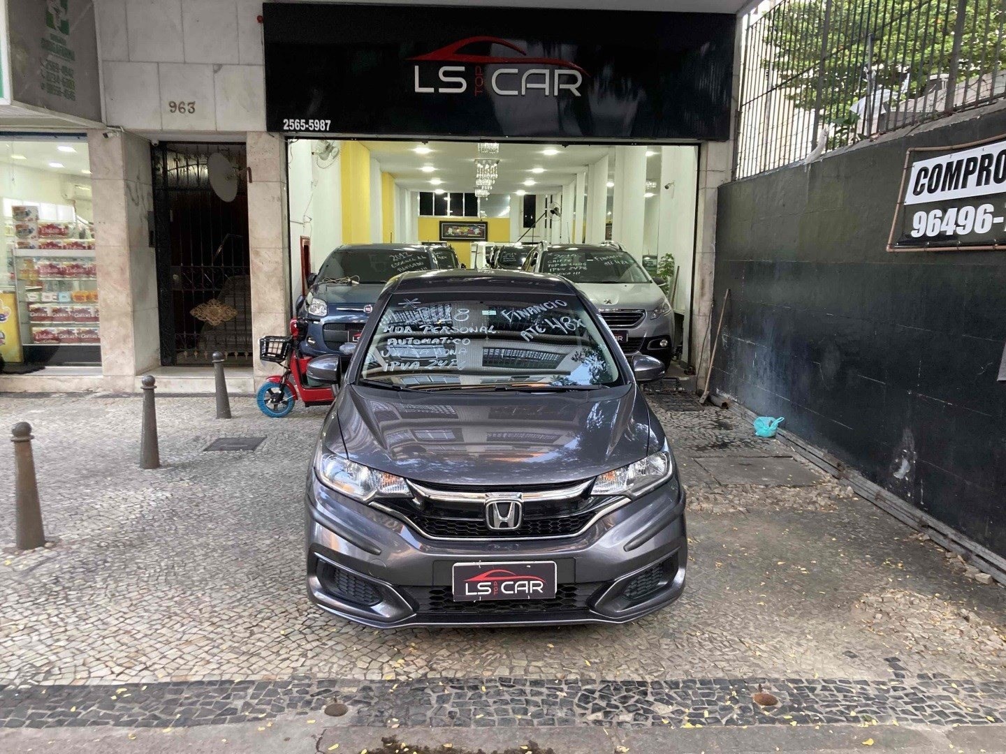 //www.autoline.com.br/carro/honda/fit-15-personal-16v-flex-4p-cvt/2018/rio-de-janeiro-rj/24505542