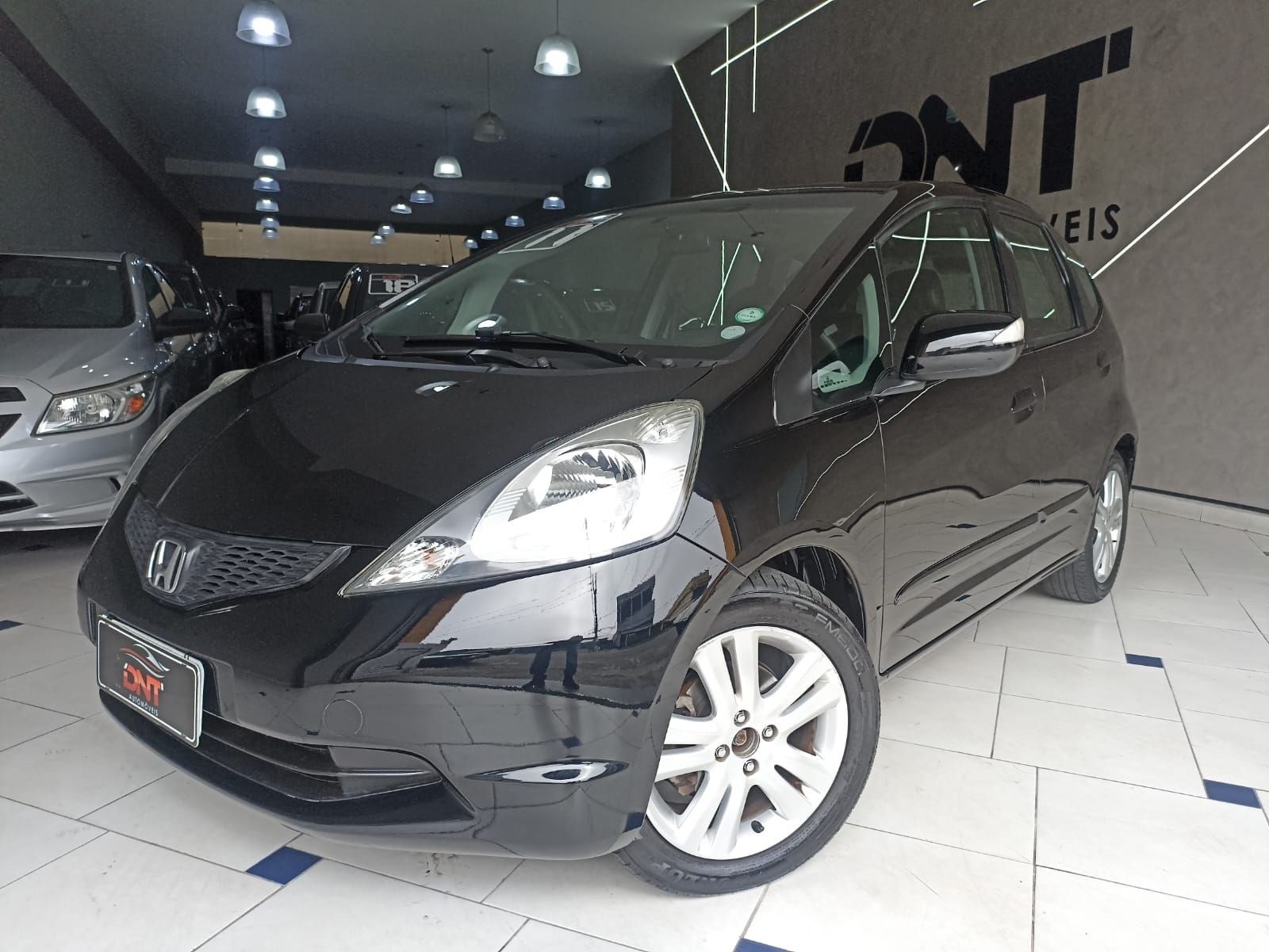 //www.autoline.com.br/carro/honda/fit-15-ex-16v-flex-4p-automatico/2011/sao-caetano-do-sul-sp/24617114