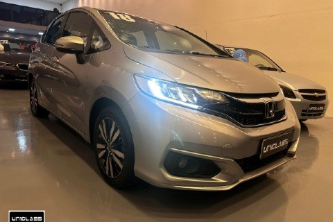 //www.autoline.com.br/carro/honda/fit-15-exl-16v-flex-4p-cvt/2018/suzano-sp/24711078