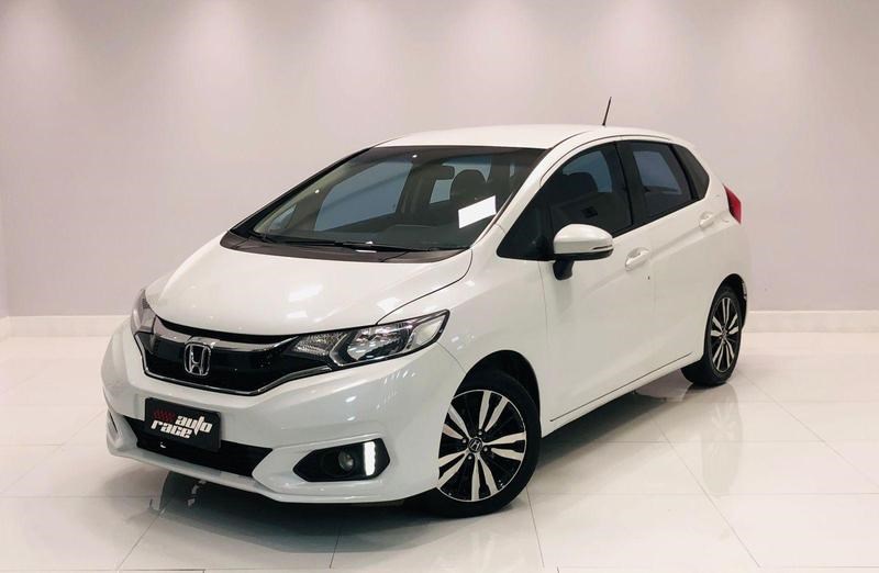 //www.autoline.com.br/carro/honda/fit-15-ex-16v-flex-4p-cvt/2018/curitiba-pr/24816720