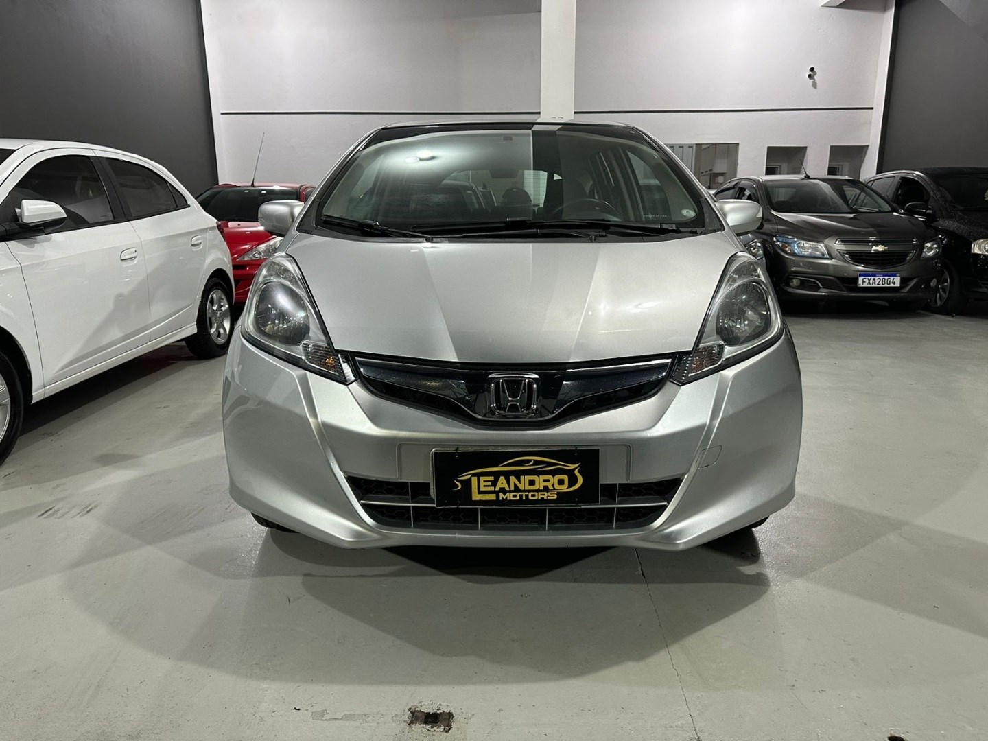 //www.autoline.com.br/carro/honda/fit-15-ex-16v-flex-4p-automatico/2013/campinas-sp/24887926
