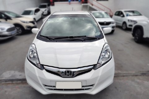 //www.autoline.com.br/carro/honda/fit-14-lx-16v-flex-4p-automatico/2014/salvador-ba/24924031
