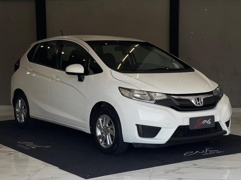 //www.autoline.com.br/carro/honda/fit-15-lx-16v-flex-4p-manual/2015/curitiba-pr/24970091