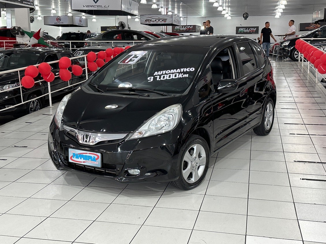 //www.autoline.com.br/carro/honda/fit-14-lx-16v-flex-4p-automatico/2013/santo-andre-sp/24990199