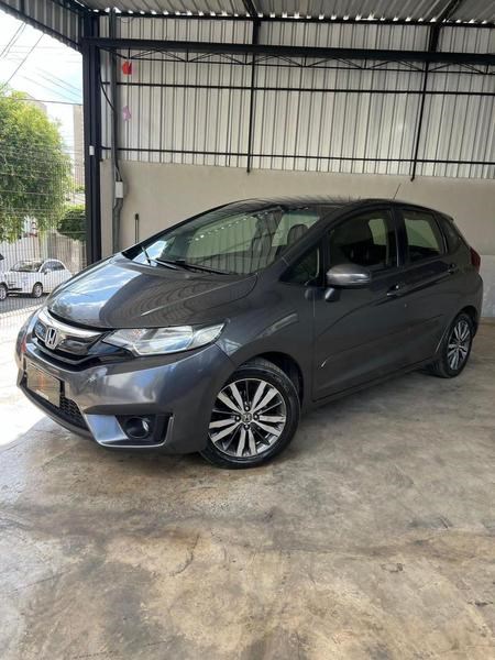 //www.autoline.com.br/carro/honda/fit-15-exl-16v-flex-4p-cvt/2015/cuiaba-mt/25025508
