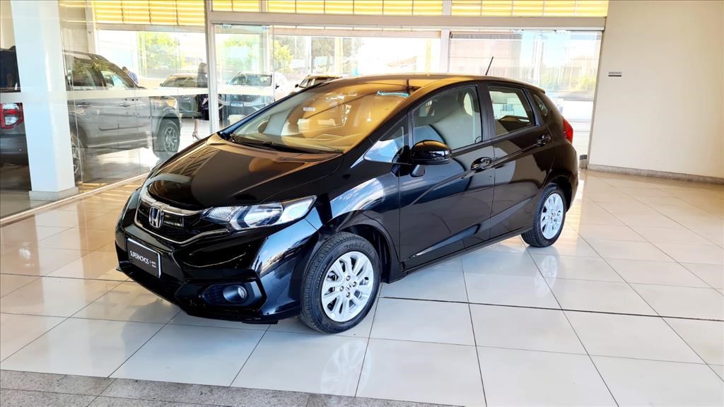 //www.autoline.com.br/carro/honda/fit-15-lx-16v-flex-4p-cvt/2018/brasilia-df/25027279