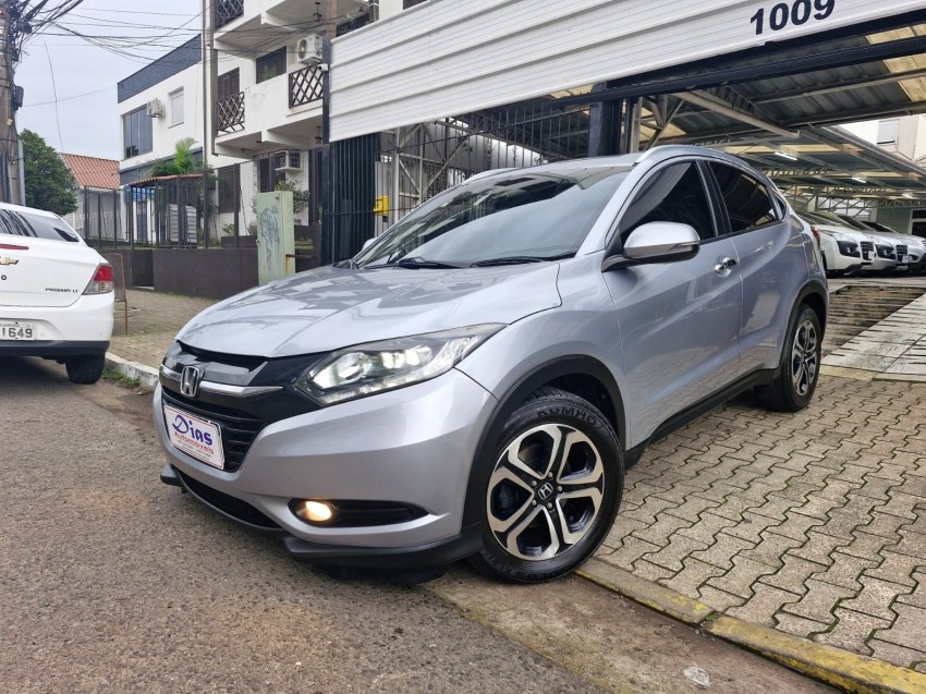 //www.autoline.com.br/carro/honda/hr-v-18-touring-16v-flex-4p-cvt/2018/novo-hamburgo-rs/24560102