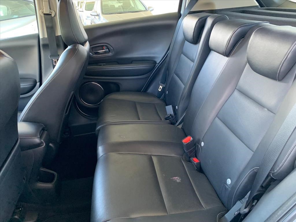 //www.autoline.com.br/carro/honda/hr-v-18-exl-16v-flex-4p-cvt/2019/salvador-ba/24879446