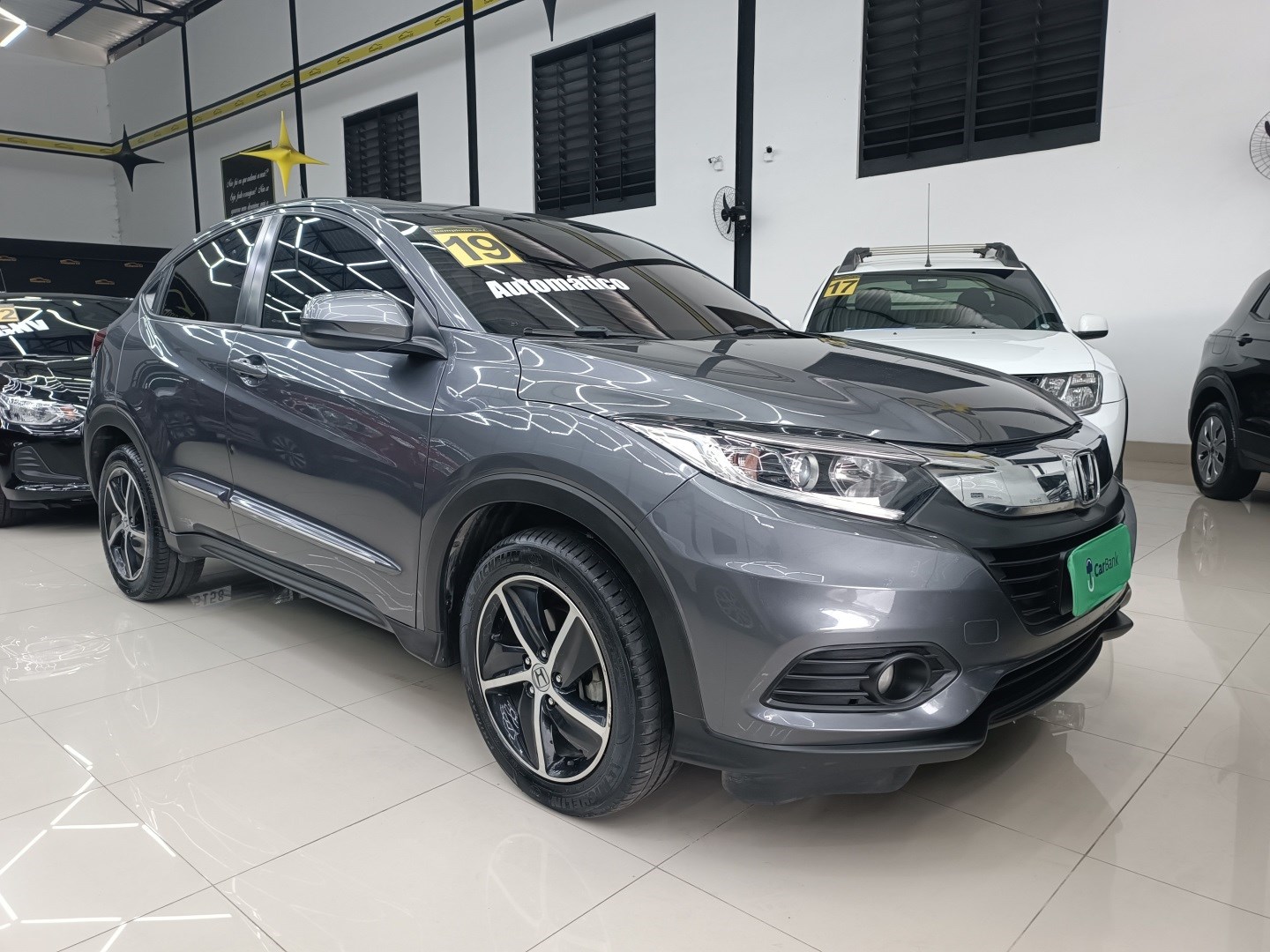 //www.autoline.com.br/carro/honda/hr-v-18-lx-16v-flex-4p-cvt/2019/rio-de-janeiro-rj/24985278