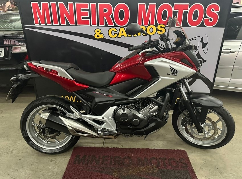 //www.autoline.com.br/moto/honda/nc-750xabs-gas-mec-basico/2018/sumare-sp/24864832
