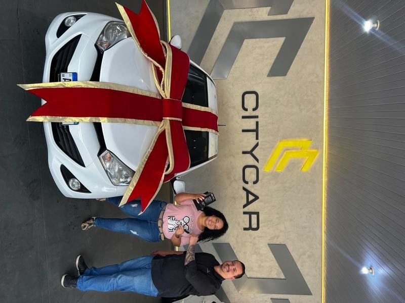 //www.autoline.com.br/moto/honda/pcx-150-dlx/2019/londrina-pr/25026751
