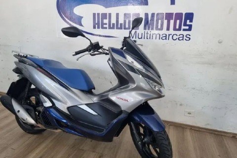 //www.autoline.com.br/moto/honda/pcx-150-sport/2020/sao-paulo-sp/23032259