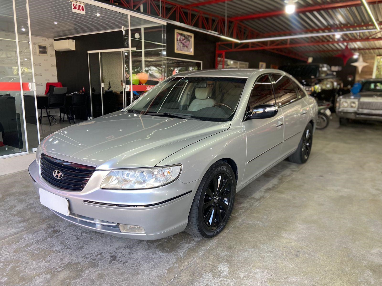 //www.autoline.com.br/carro/hyundai/azera-33-v6-24v-gasolina-4p-automatico/2010/jaragua-do-sul-sc/24937762