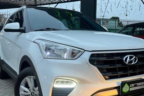 //www.autoline.com.br/carro/hyundai/creta-16-attitude-16v-flex-4p-automatico/2018/curitiba-pr/24138634