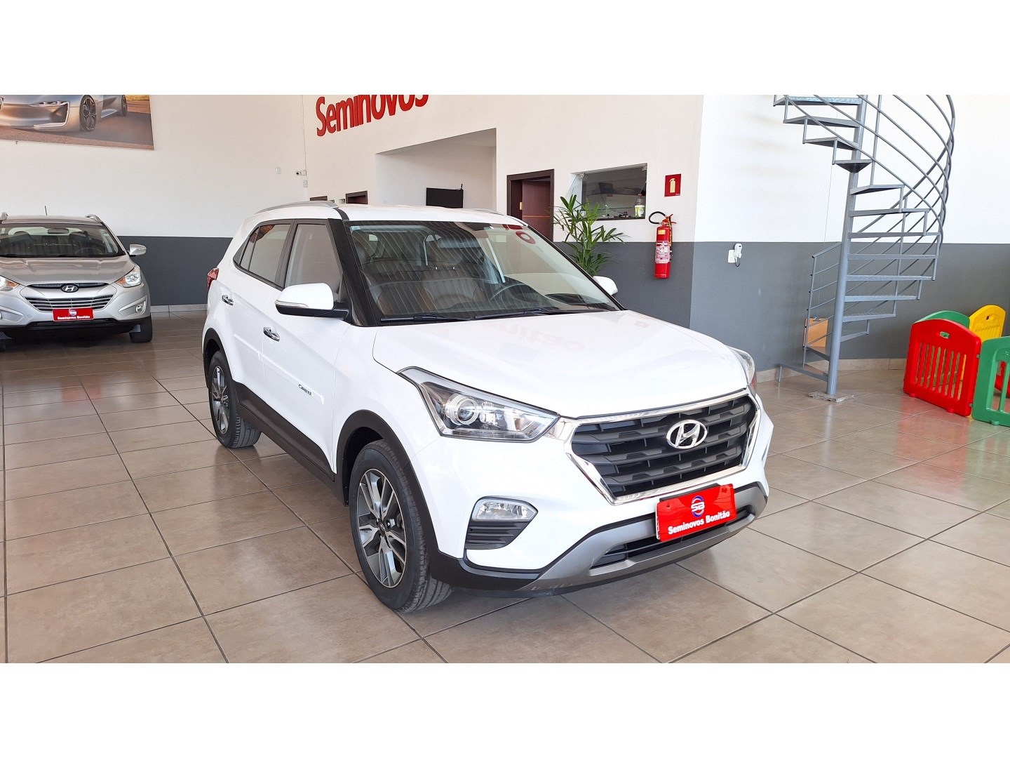 //www.autoline.com.br/carro/hyundai/creta-20-prestige-16v-flex-4p-automatico/2019/divinopolis-mg/24665995